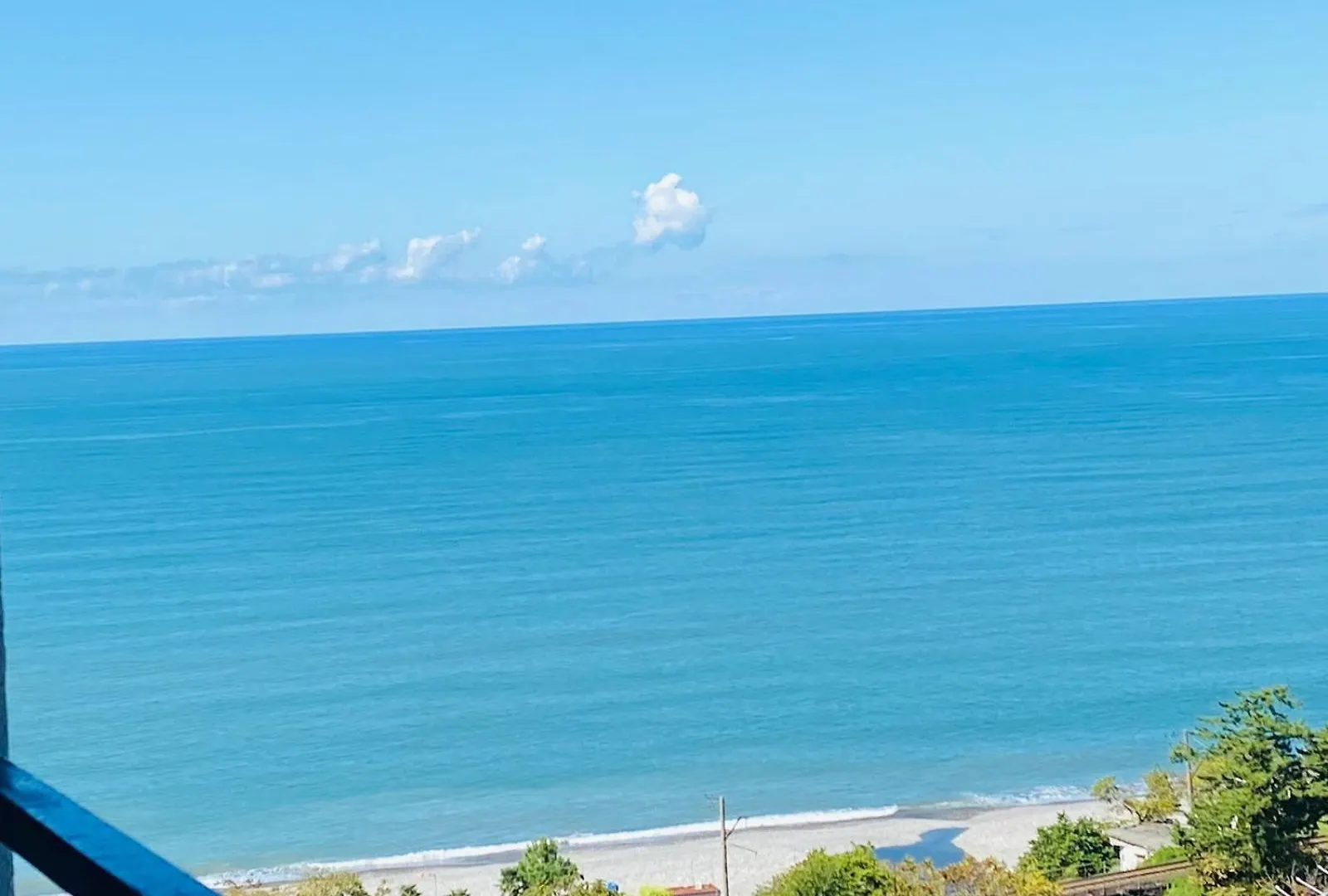 Greenhose 100 One- Bedroom Apartments Batumi Gruzja