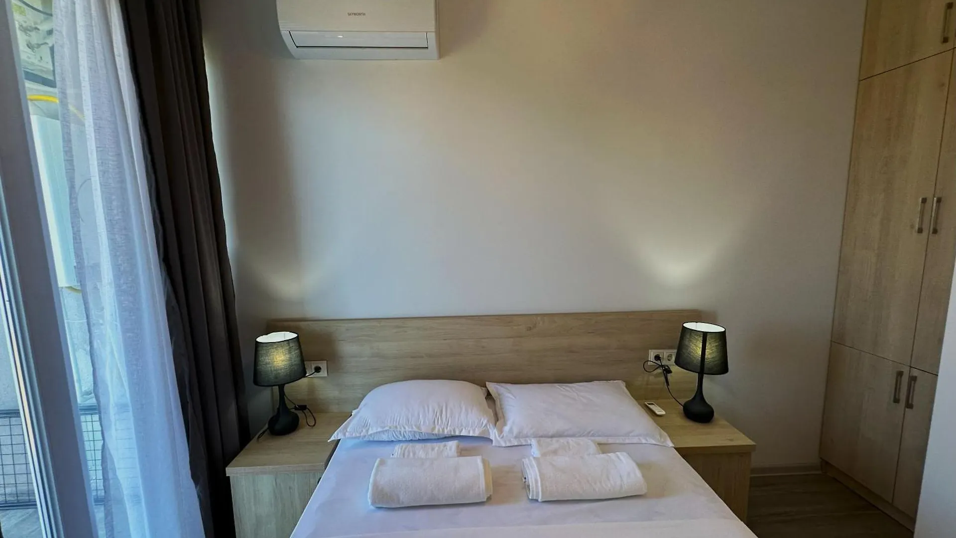 Greenhose 100 One- Bedroom Apartments Batumi
