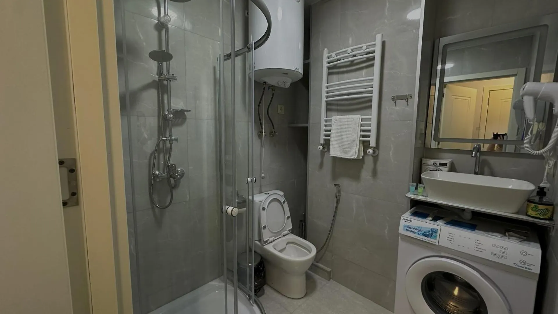 Greenhose 100 One- Bedroom Apartments Batumi